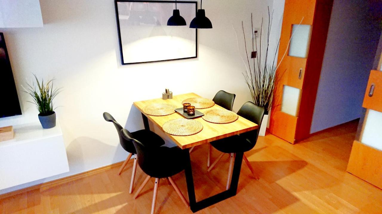 Апартаменты Apartman U Sklarny Гаррахов Экстерьер фото